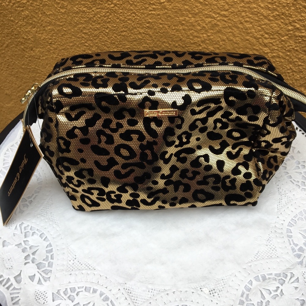 Cosmetic bag